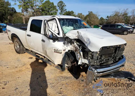 2018 Ram 2500 St z USA, uszkodzony, nr VIN 3C6UR5CJ2JG296958